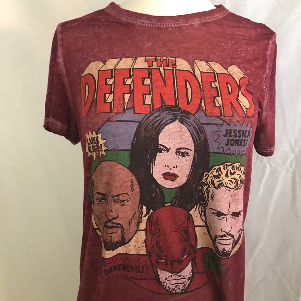Marvel The Defenders Top